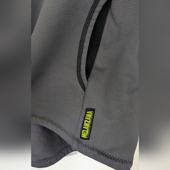 Men's Melanzana Grey Hard Face Hoodie Size Medium - Picture 3 of 5